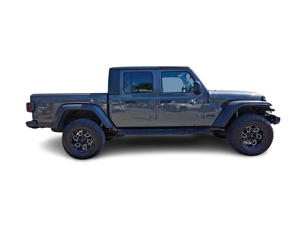 Thumbnail: 2020 Jeep Gladiator - 21