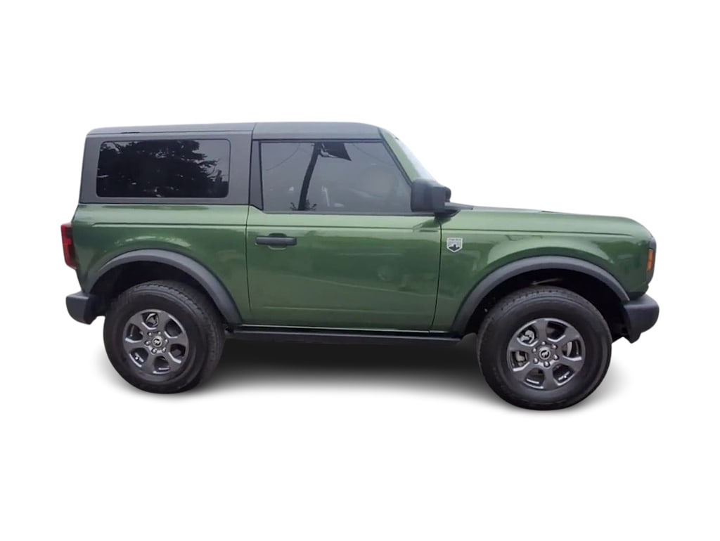 Thumbnail: 2022 Ford Bronco - 17