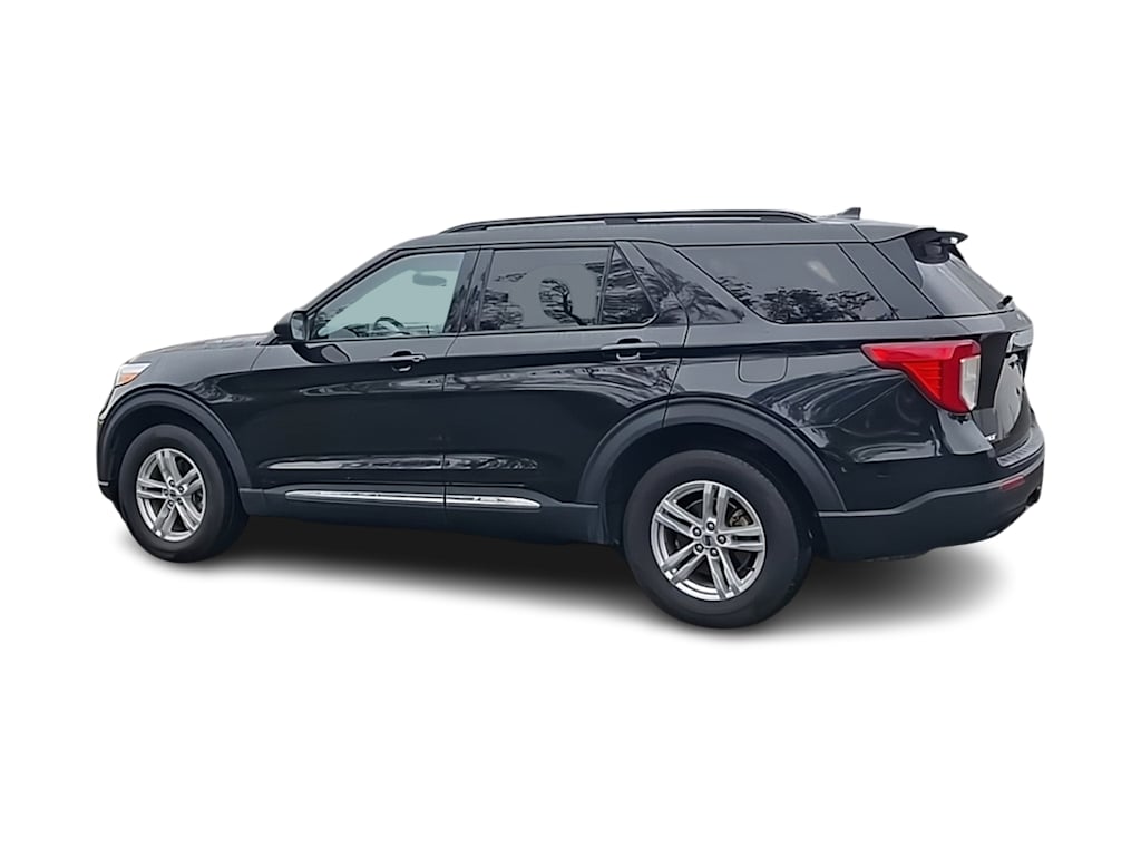 Thumbnail: 2022 Ford Explorer - 16