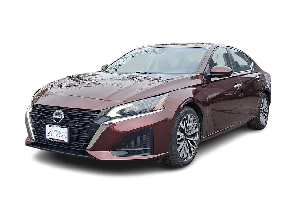 Used 2023 Nissan Altima SV with VIN 1N4BL4DV1PN372754 for sale in Casper, WY