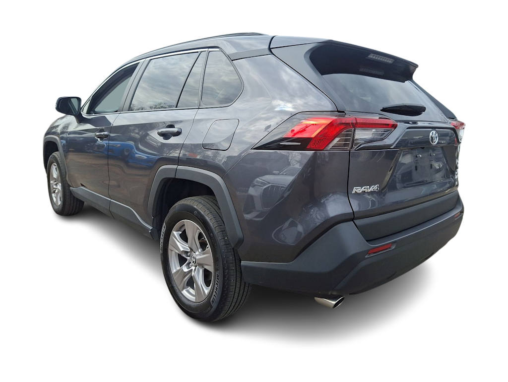 2023 Toyota RAV4 XLE 22