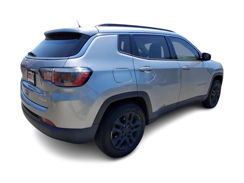 Thumbnail: 2020 Jeep Compass - 20