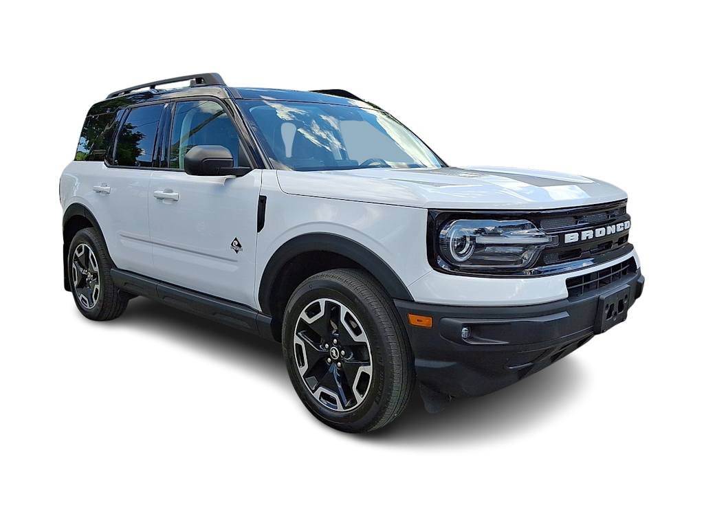 Thumbnail: 2022 Ford Bronco Sport - 17