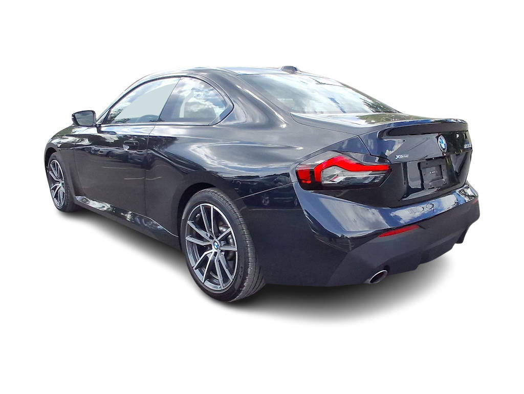 Thumbnail: 2024 BMW 2 Series - 4