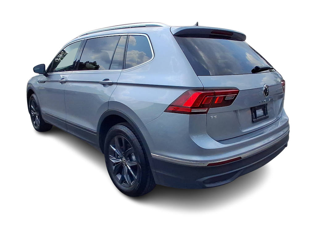 Thumbnail: 2024 Volkswagen Tiguan - 3