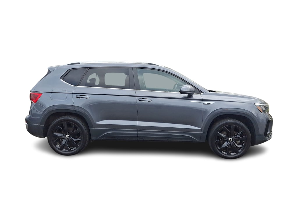 2023 Volkswagen Taos SE 27