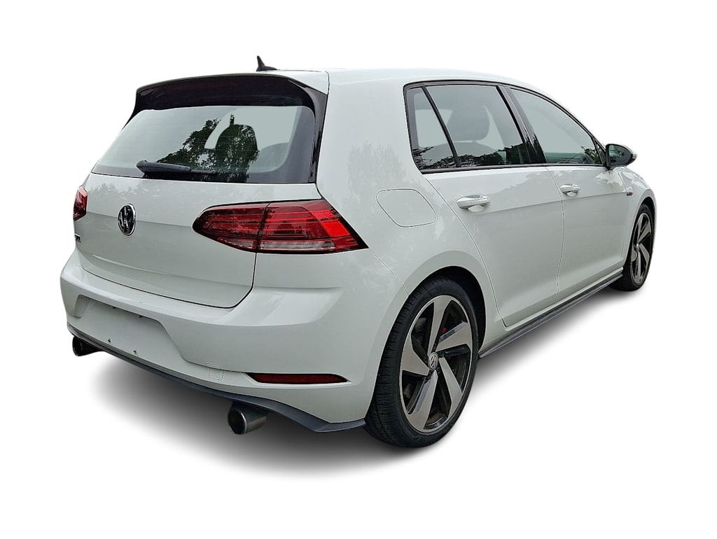 Thumbnail: 2018 Volkswagen Golf - 32
