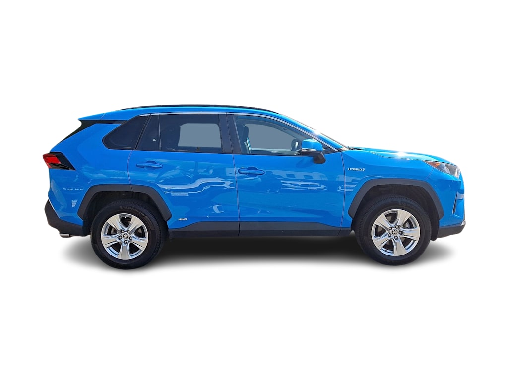 Thumbnail: 2021 Toyota RAV4 - 28