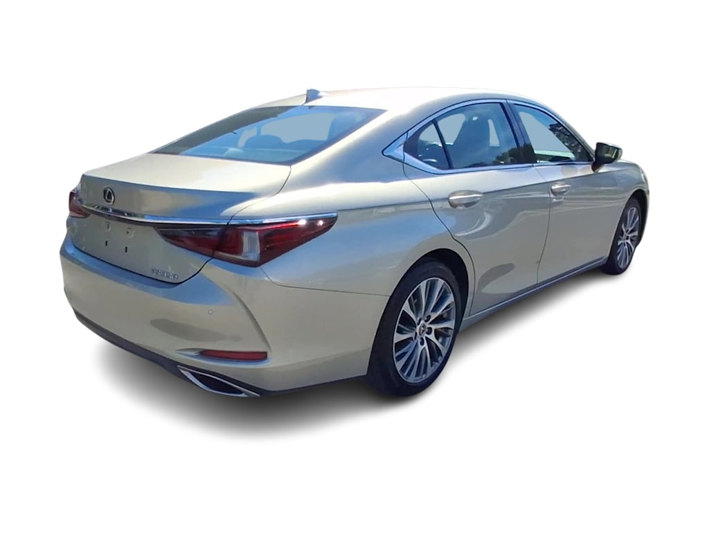 Thumbnail: 2019 Lexus ES - 21
