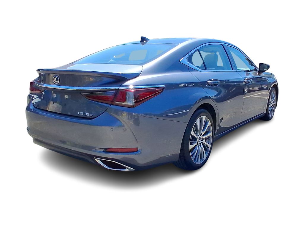 Thumbnail: 2021 Lexus ES - 19
