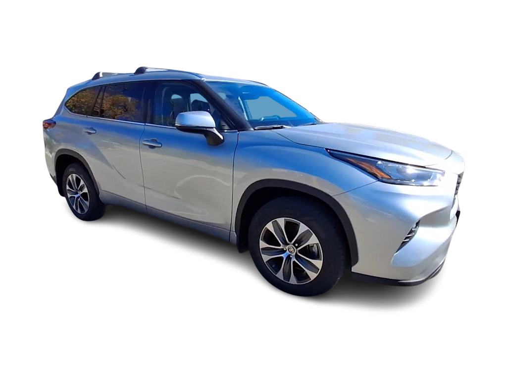 Thumbnail: 2020 Toyota Highlander - 11
