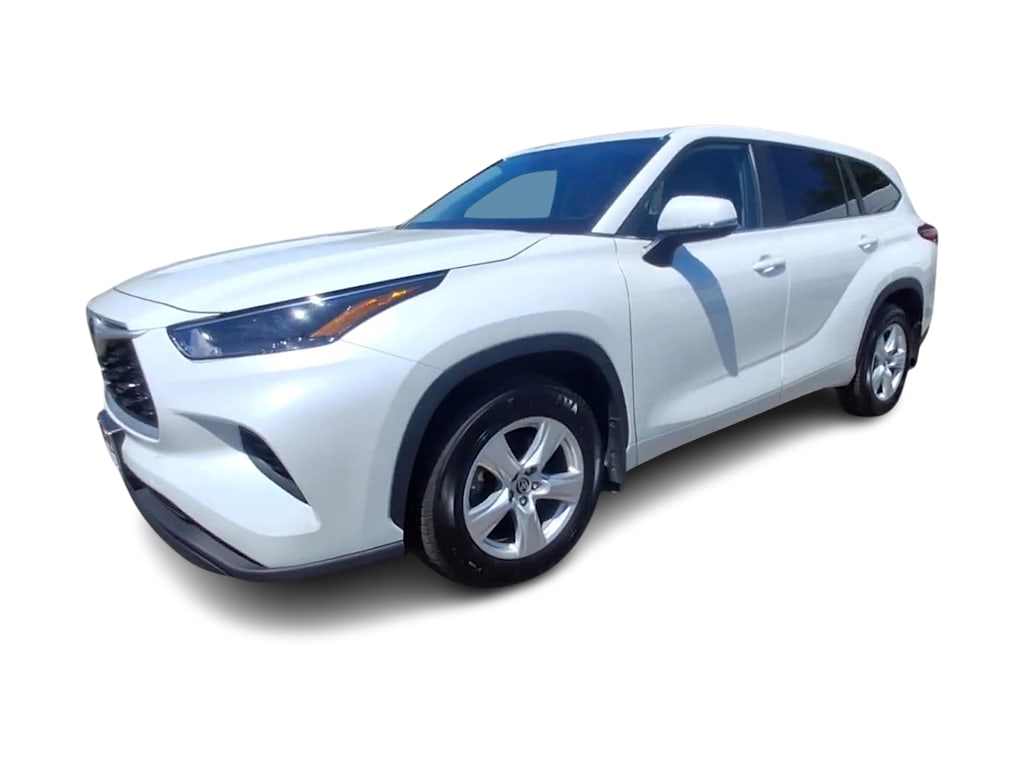 Thumbnail: 2023 Toyota Highlander - 15