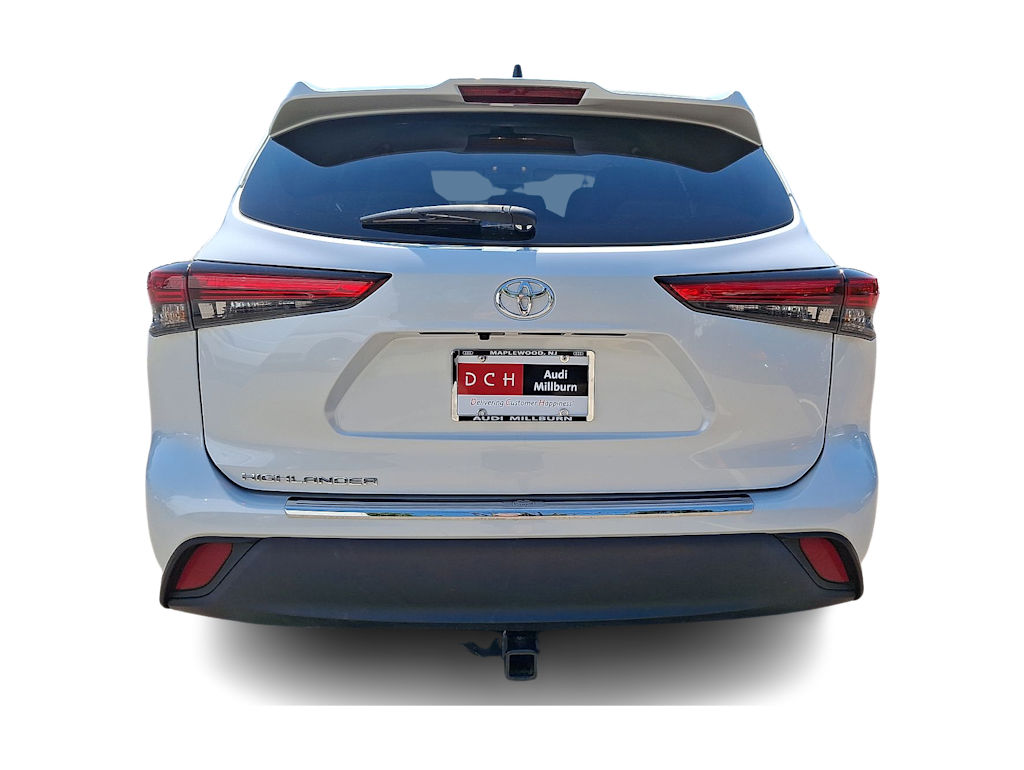Thumbnail: 2023 Toyota Highlander - 25