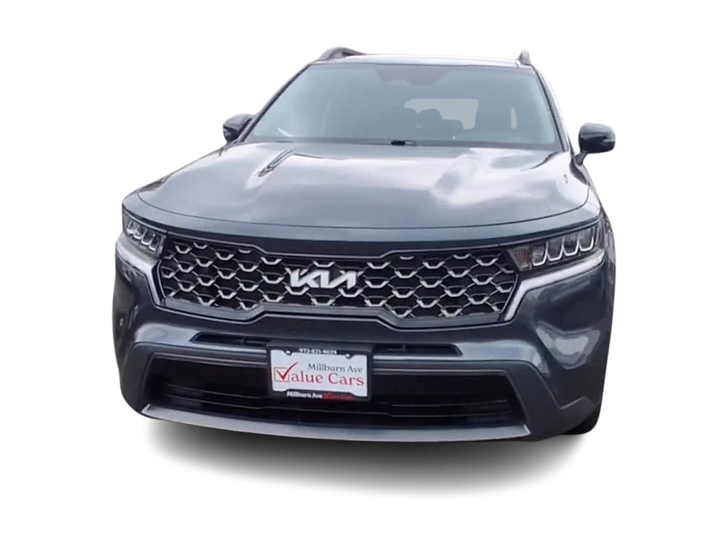 Thumbnail: 2023 Kia Sorento - 6