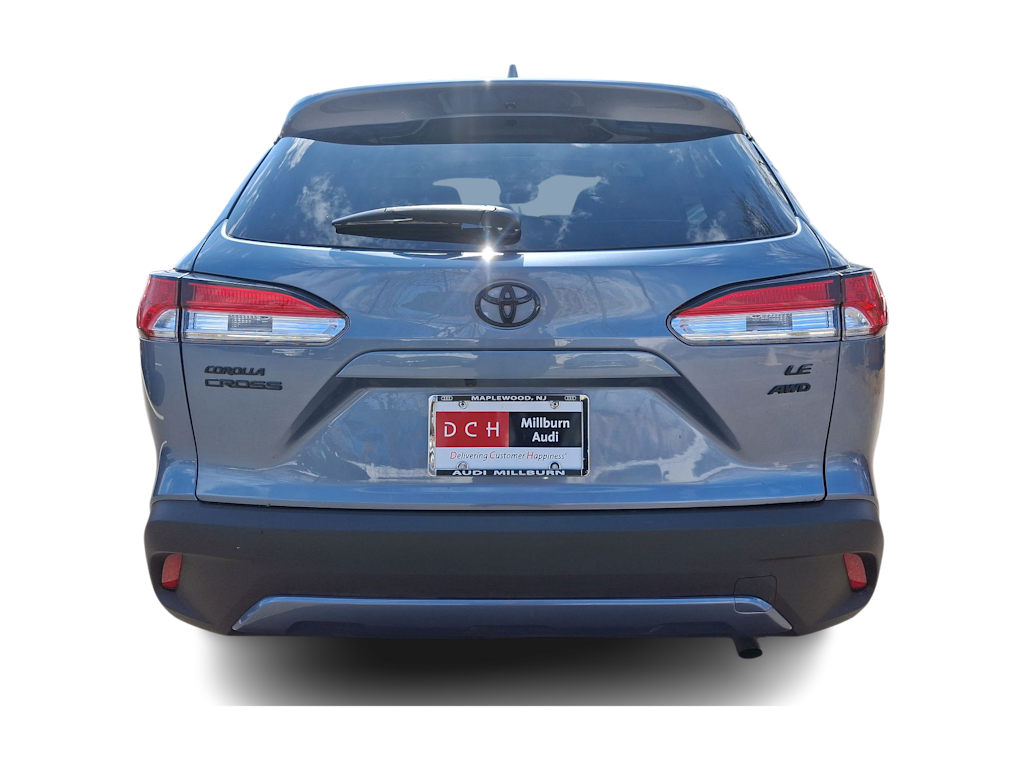 2024 Toyota Corolla Cross LE 23