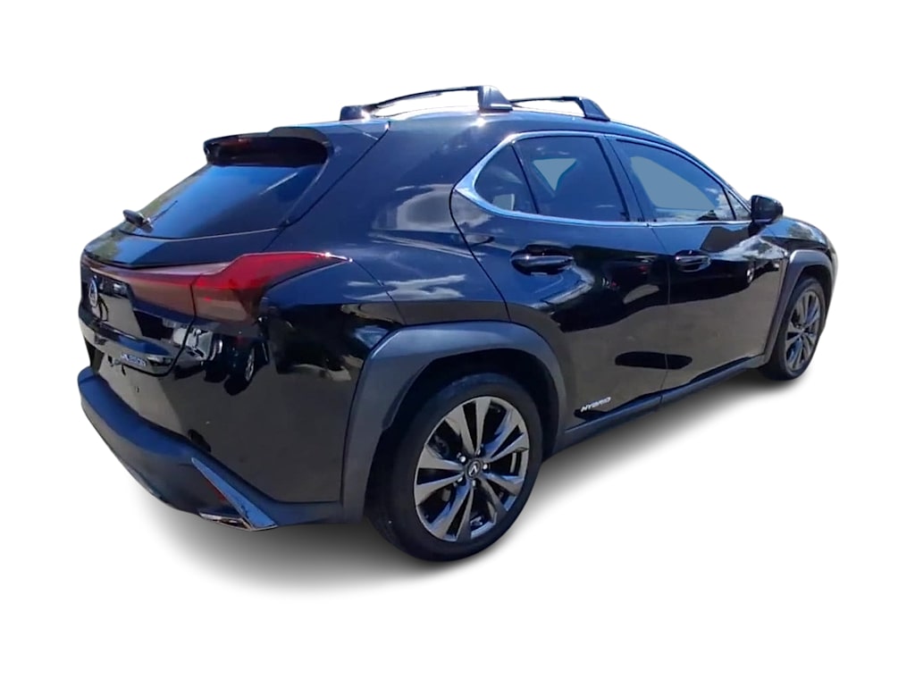 Thumbnail: 2021 Lexus UX - 17