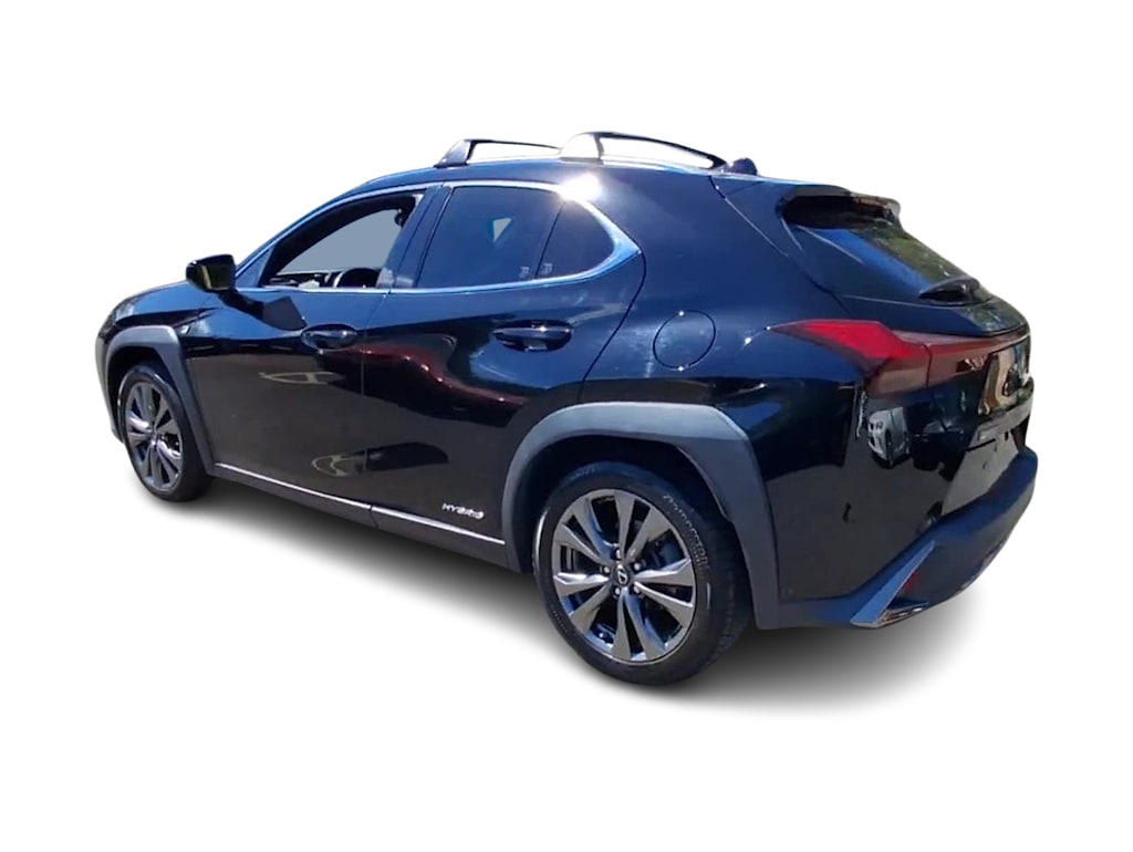 Thumbnail: 2021 Lexus UX - 4