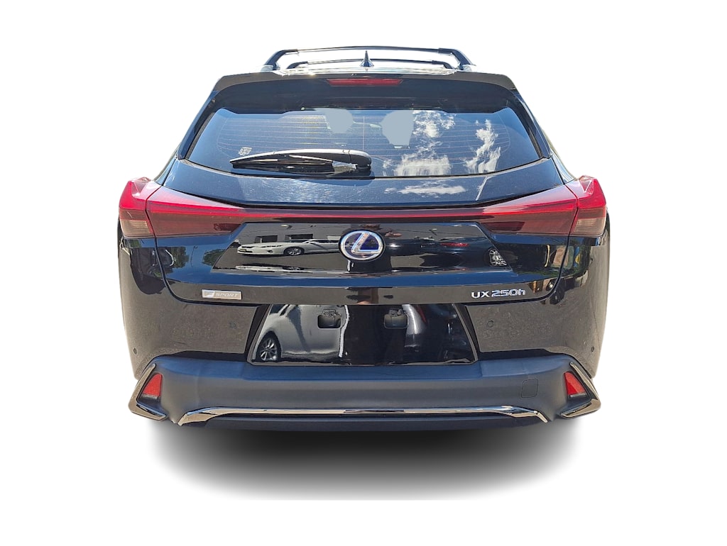 Thumbnail: 2021 Lexus UX - 25