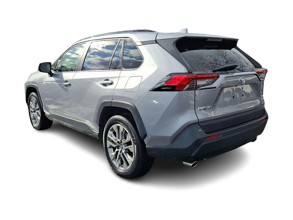 Thumbnail: 2019 Toyota RAV4 - 25