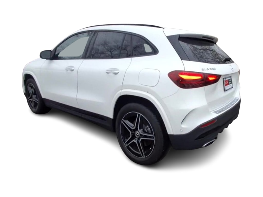 2024 Mercedes-Benz GLA 250 4