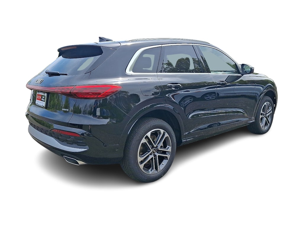 Thumbnail: 2026 Audi Q5 - 16