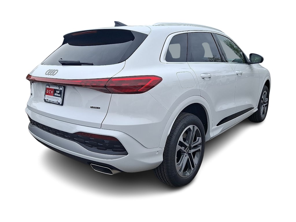 Thumbnail: 2026 Audi Q5 - 14