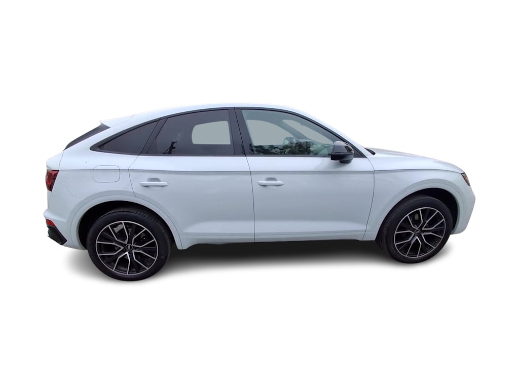 Thumbnail: 2022 Audi SQ5 - 18