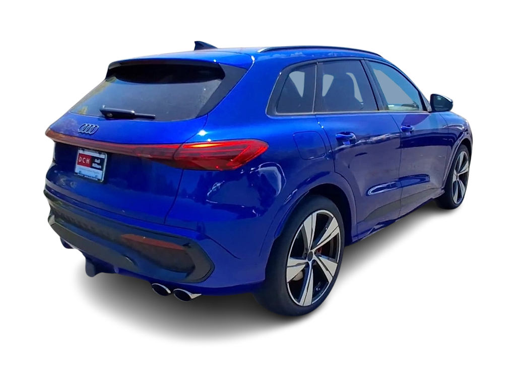 Thumbnail: 2026 Audi SQ5 - 16