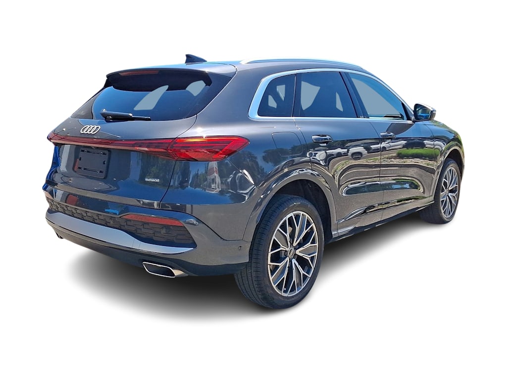Thumbnail: 2025 Audi Q5 - 32