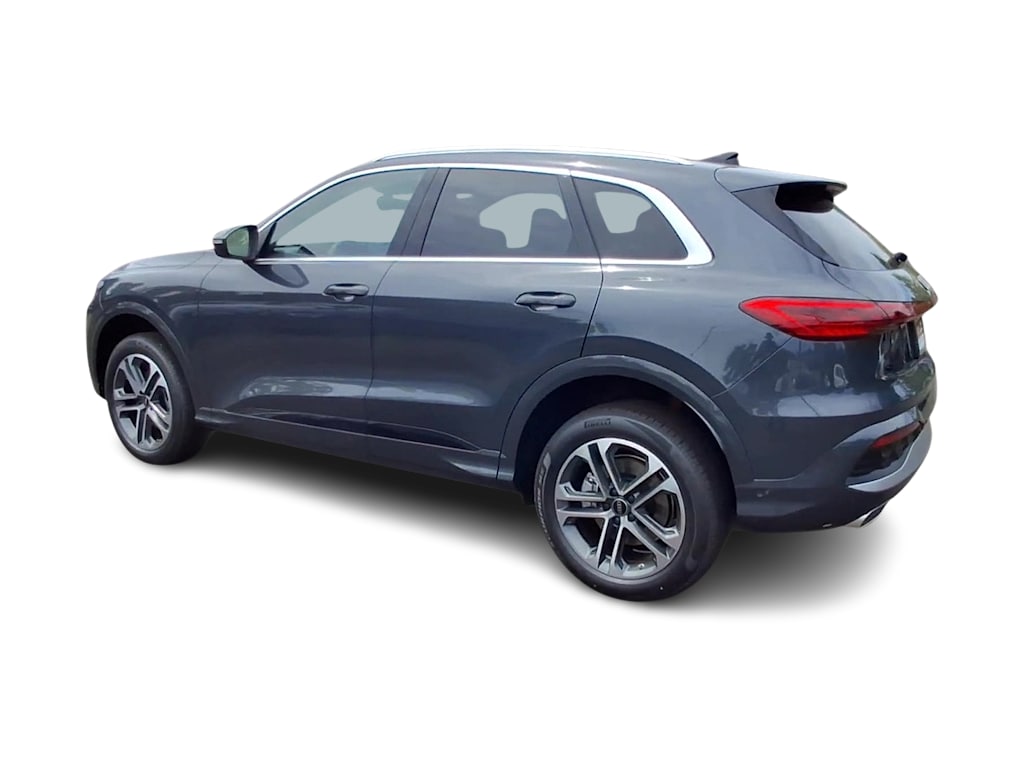 Thumbnail: 2026 Audi Q5 - 17