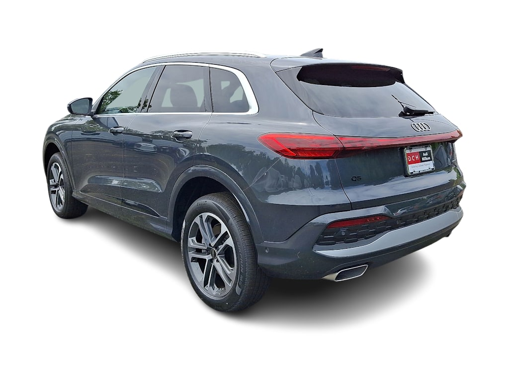 Thumbnail: 2026 Audi Q5 - 4