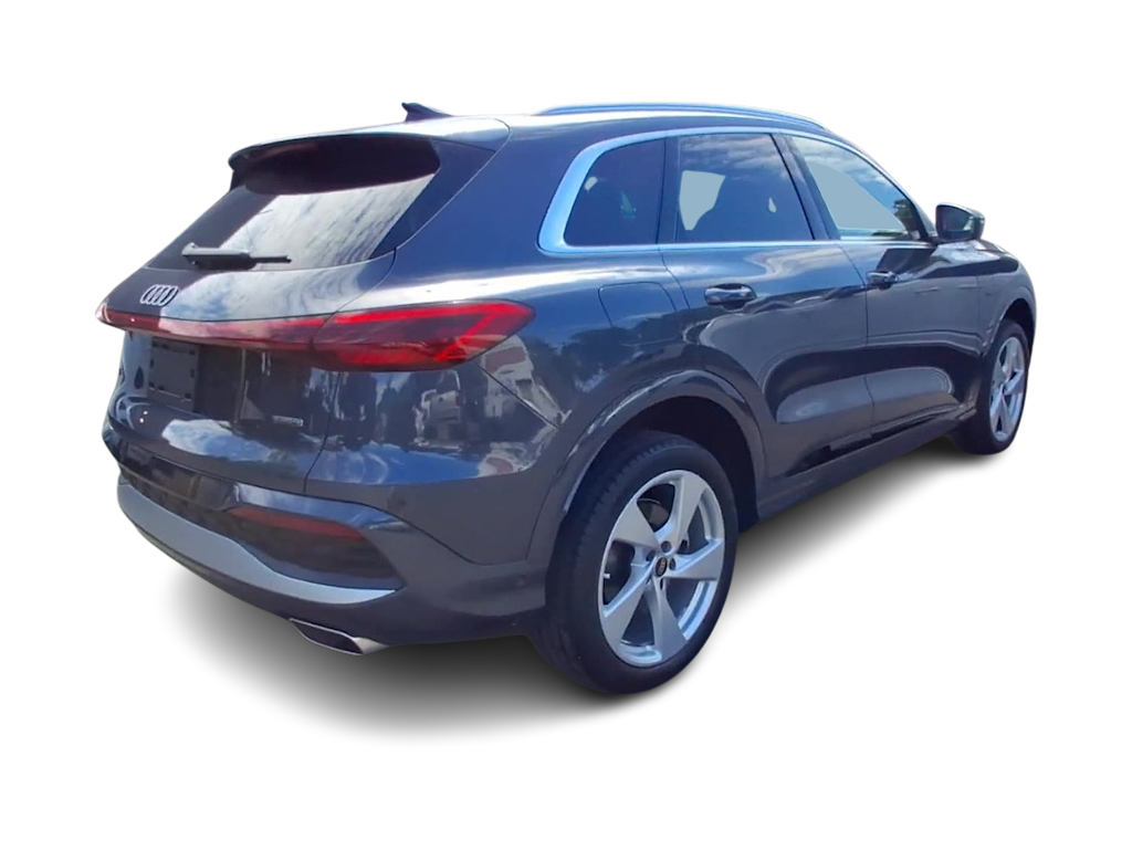 Thumbnail: 2025 Audi Q5 - 21