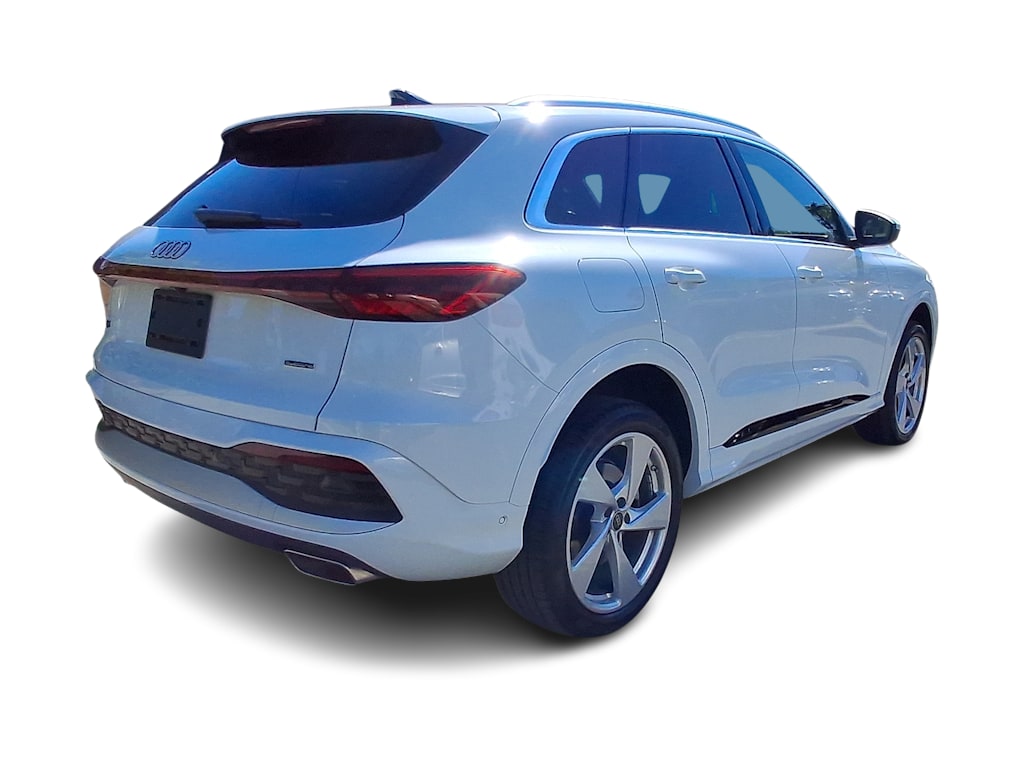 Thumbnail: 2025 Audi Q5 - 19