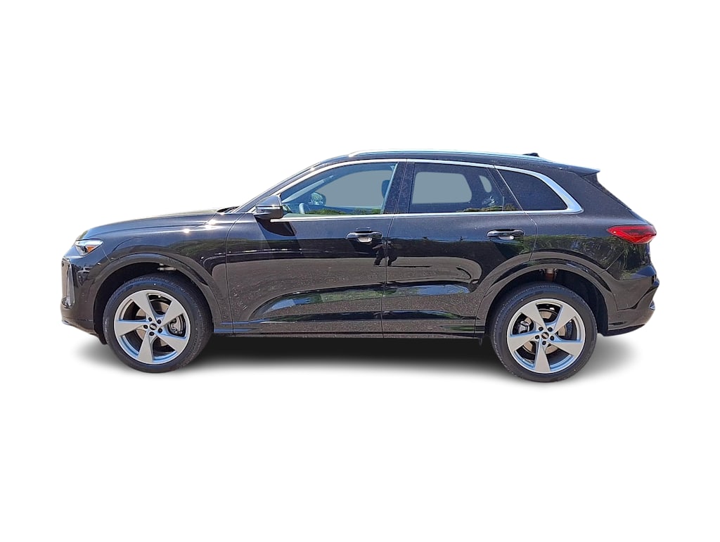 Thumbnail: 2026 Audi Q5 - 15