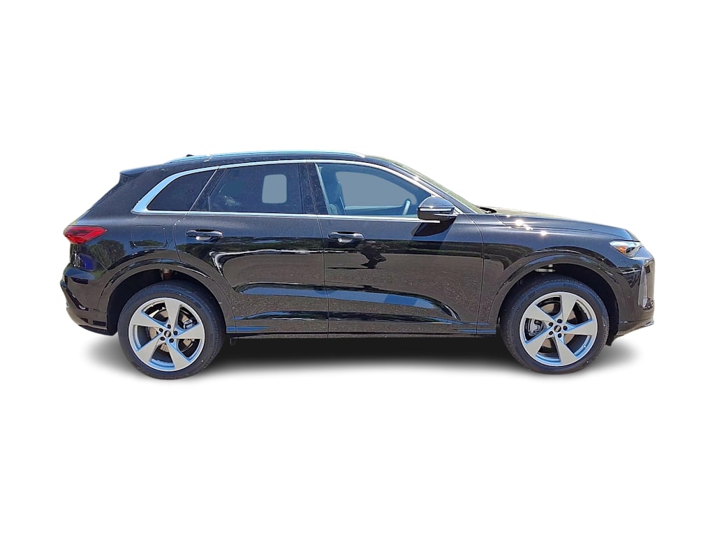 Thumbnail: 2026 Audi Q5 - 17