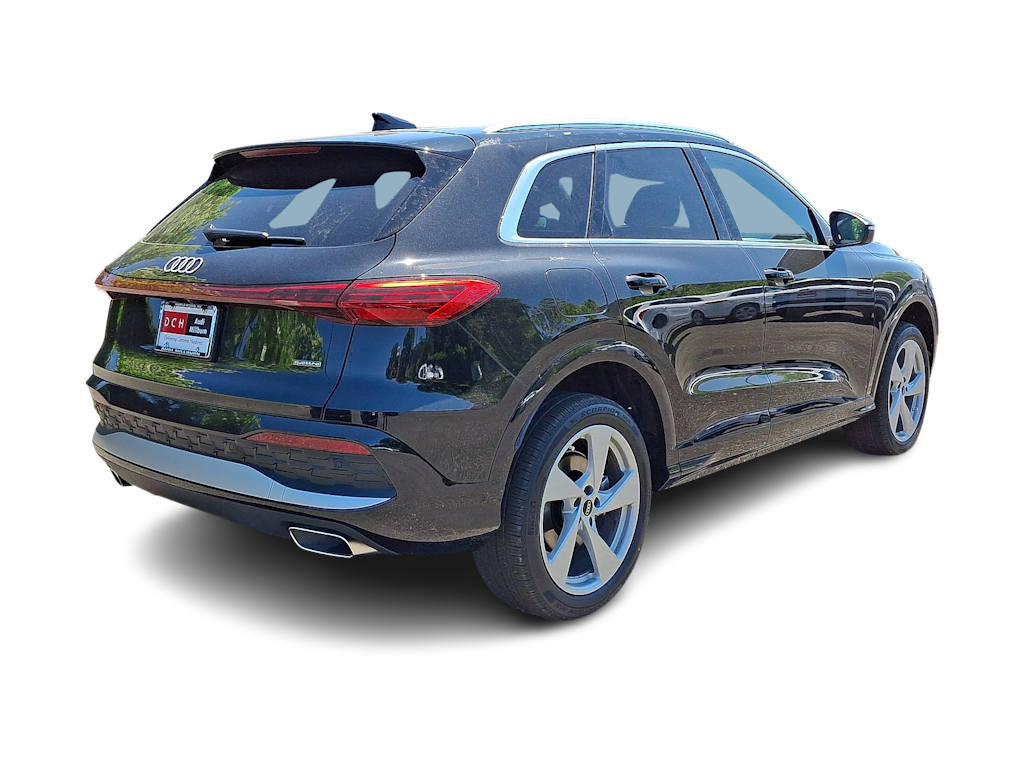 Thumbnail: 2026 Audi Q5 - 21