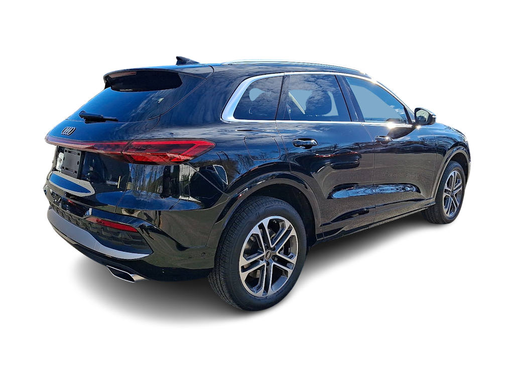 Thumbnail: 2025 Audi Q5 - 26