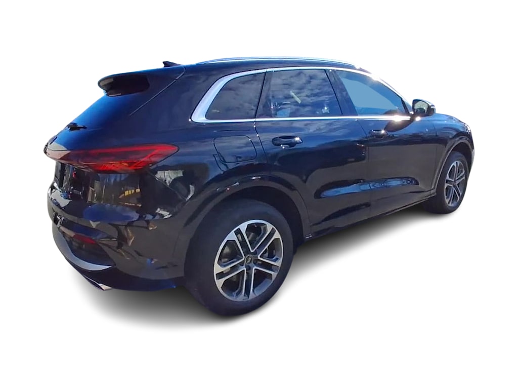 Thumbnail: 2025 Audi Q5 - 16