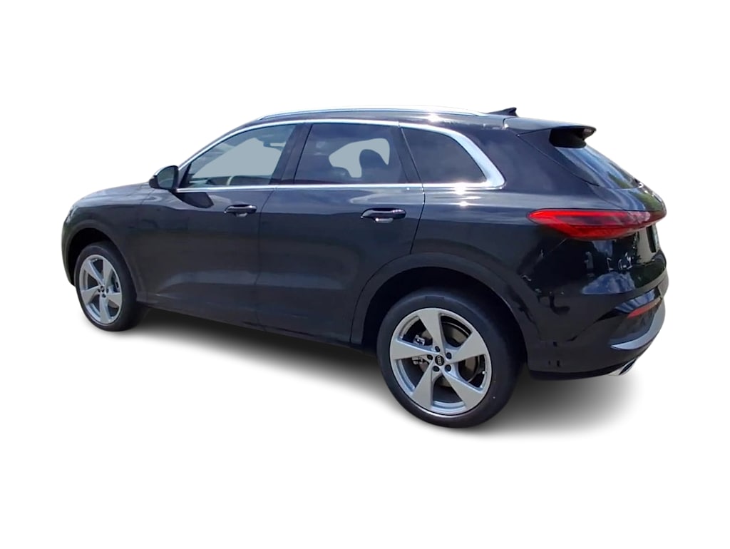 Thumbnail: 2026 Audi Q5 - 17