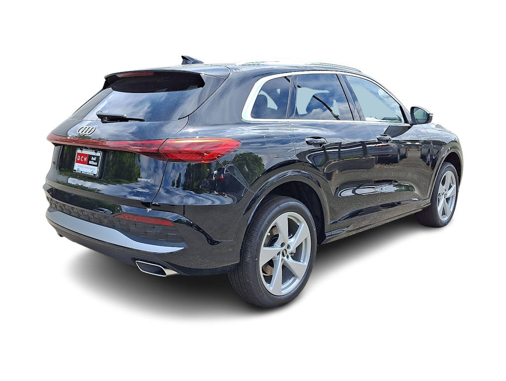 Thumbnail: 2026 Audi Q5 - 22