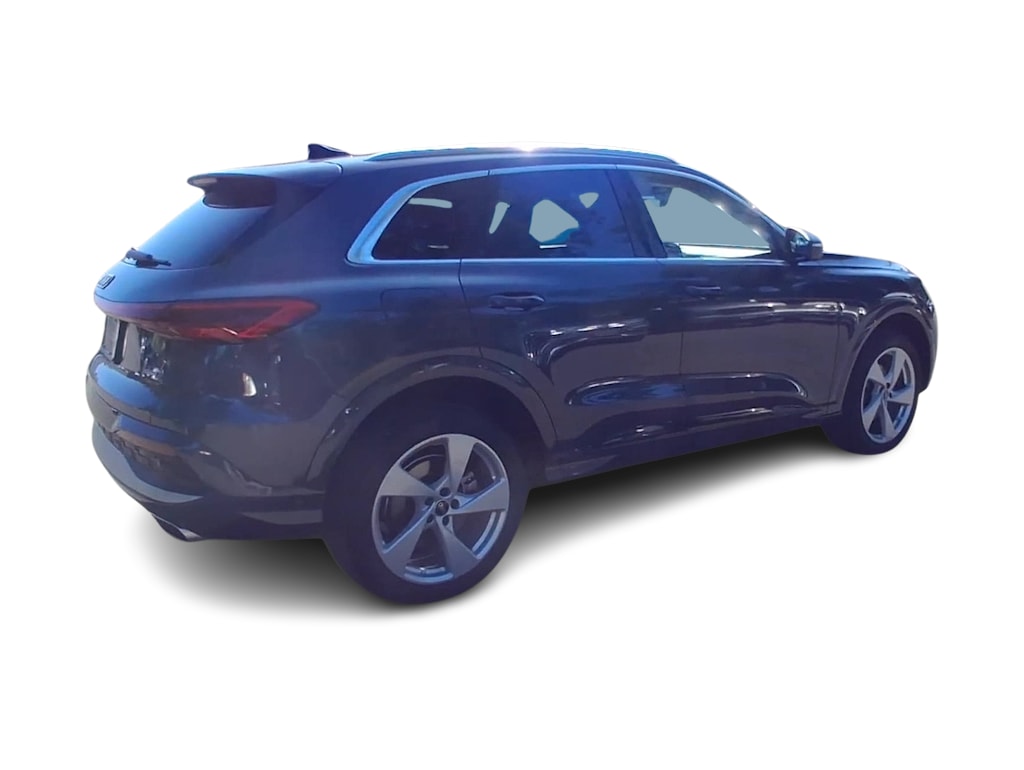 Thumbnail: 2025 Audi Q5 - 19