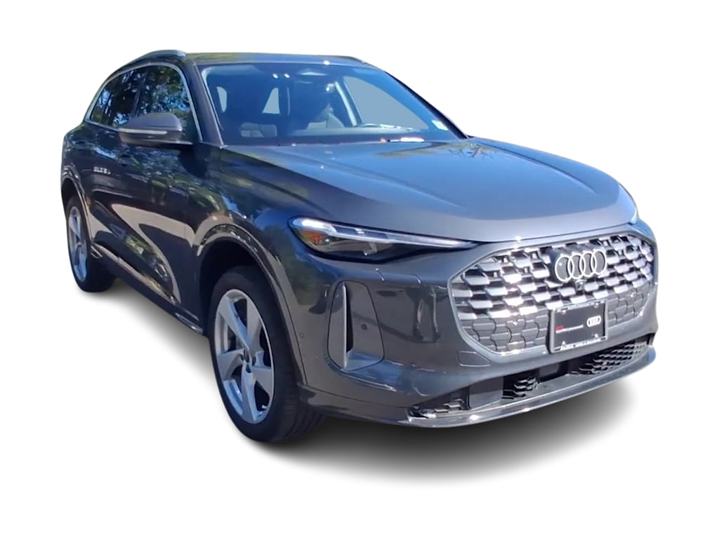 Thumbnail: 2025 Audi Q5 - 17