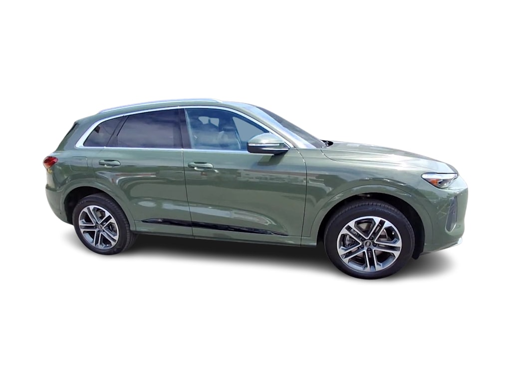 Thumbnail: 2025 Audi Q5 - 17