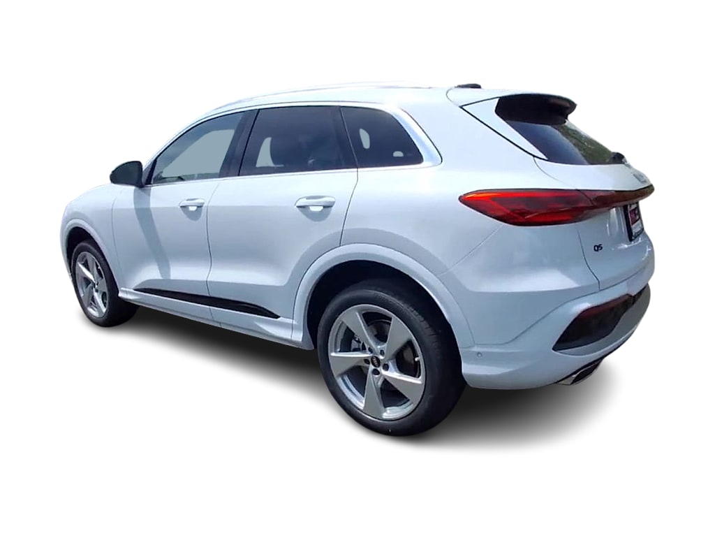 Thumbnail: 2026 Audi Q5 - 3