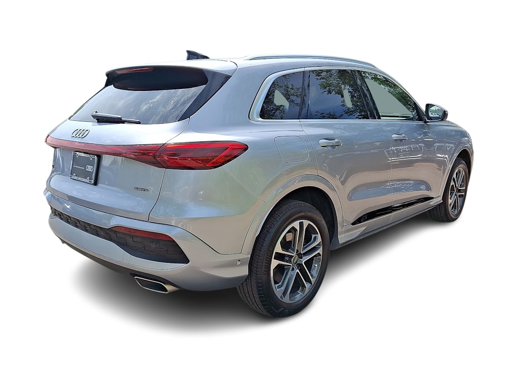 Thumbnail: 2025 Audi Q5 - 16