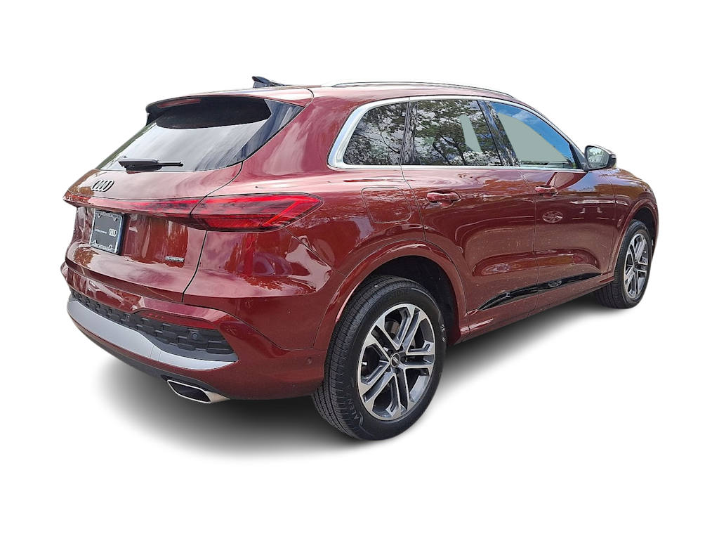 Thumbnail: 2025 Audi Q5 - 26