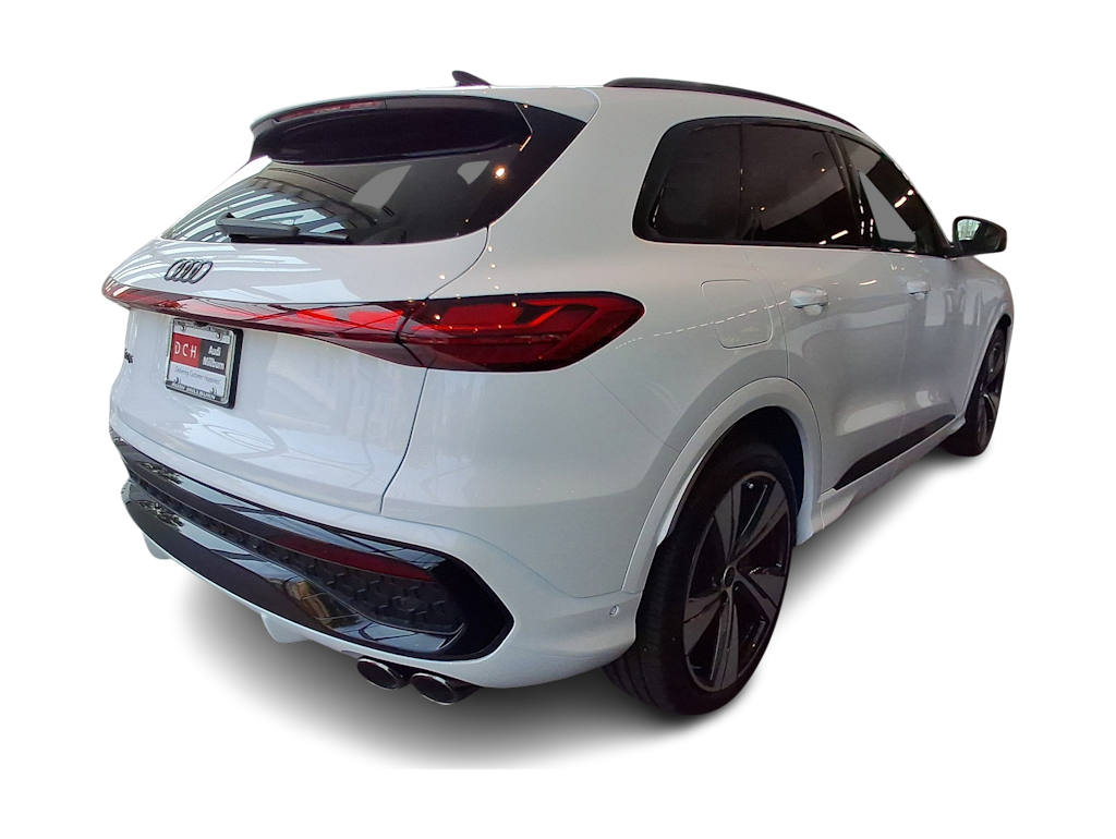 Thumbnail: 2026 Audi SQ5 - 18
