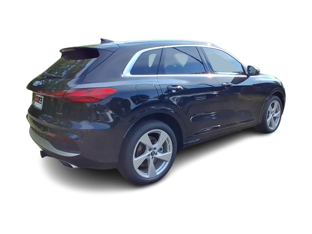 Thumbnail: 2026 Audi Q5 - 17