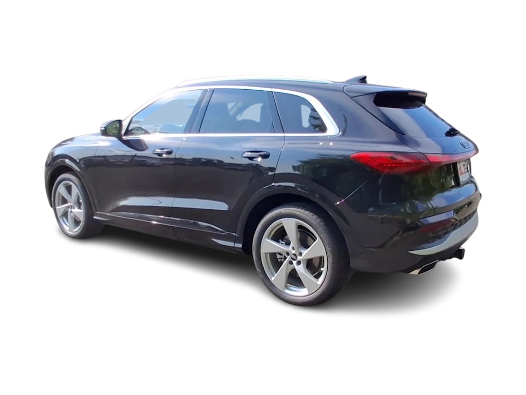 Thumbnail: 2026 Audi Q5 - 4
