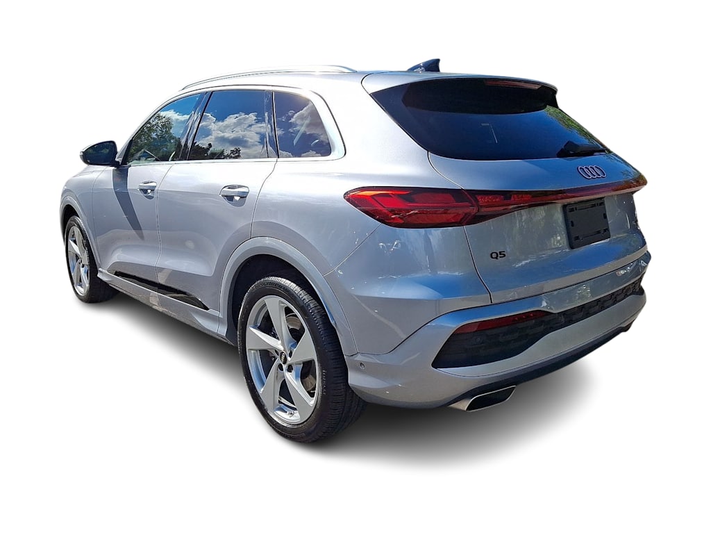 Thumbnail: 2025 Audi Q5 - 30